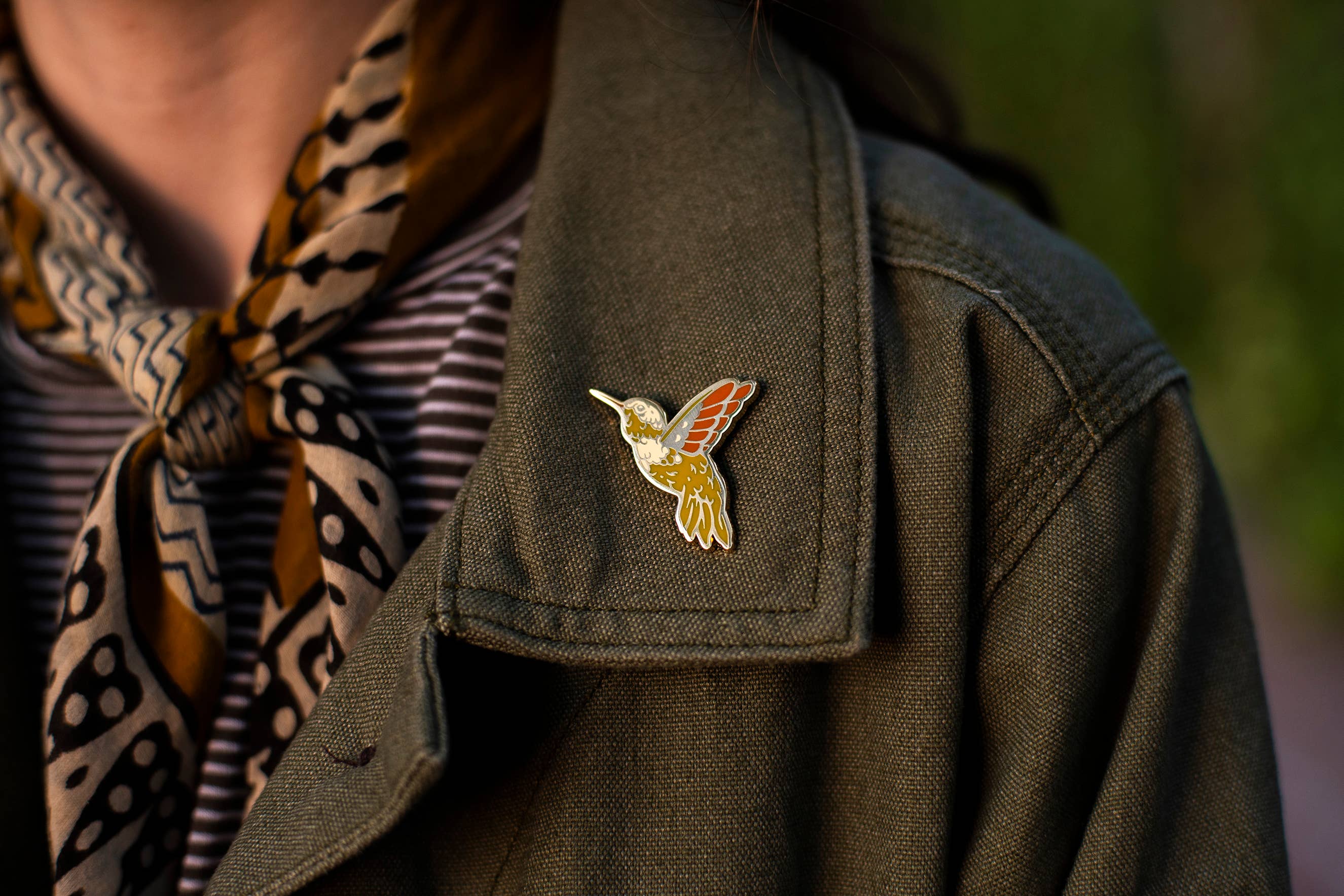 Enamel Pin: Hummingbird