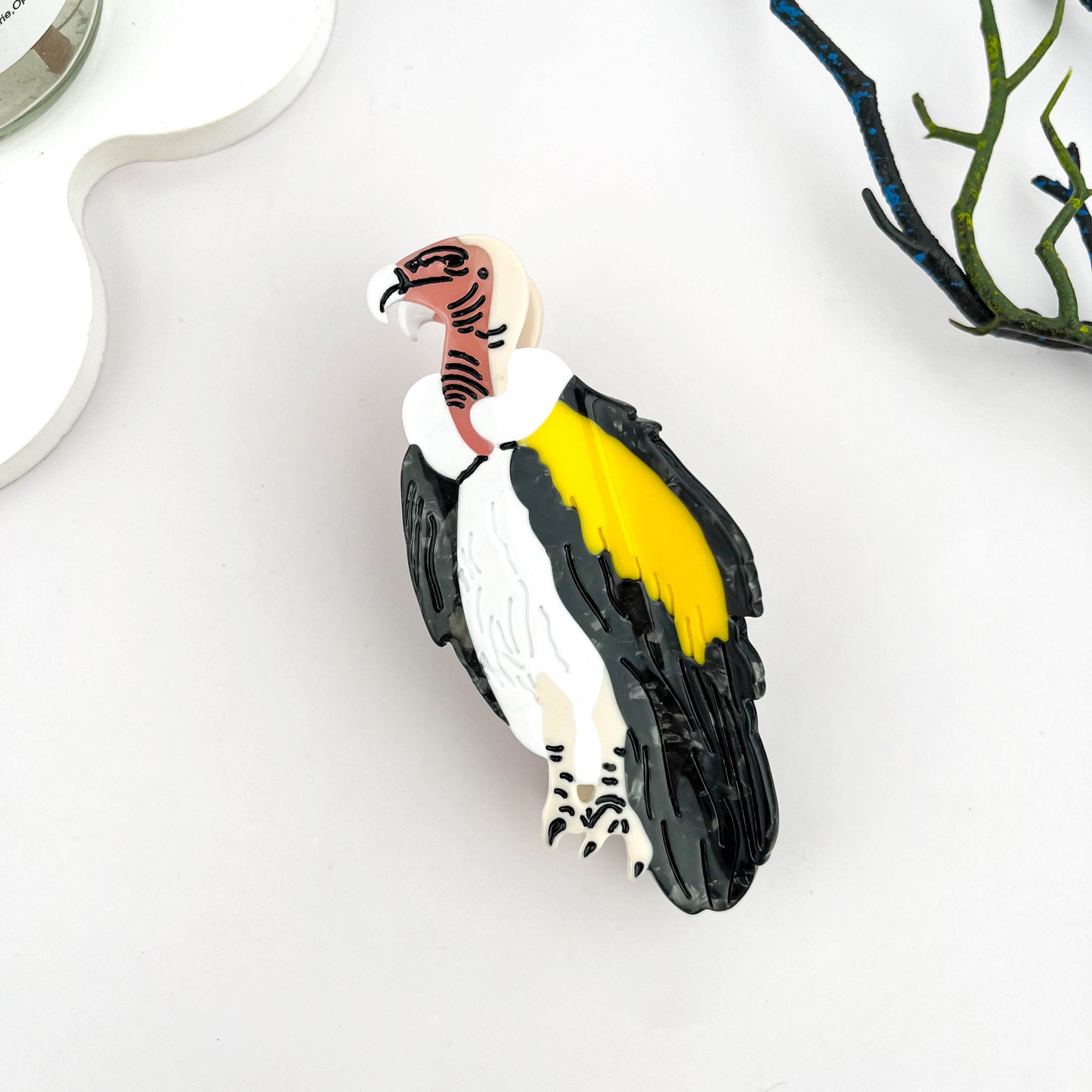 Vulture Acetate Animal Hair Claw Clip: Black